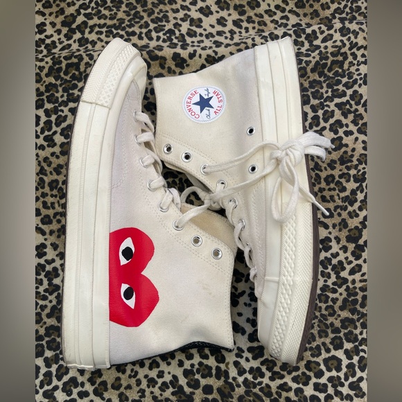 Converse - Picture 2 of 5
